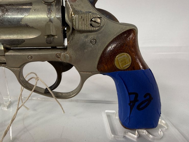 #72-•-charter-arms-undercover-38-special-revolver-107614-image-4