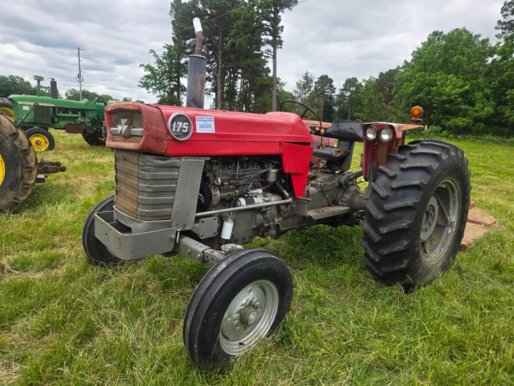 massey-ferguson-175-image-2