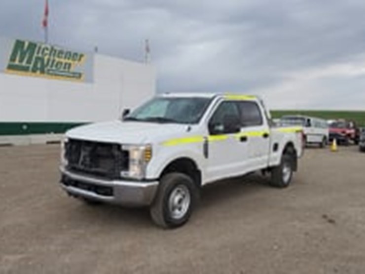 2018-ford-f250-image-5