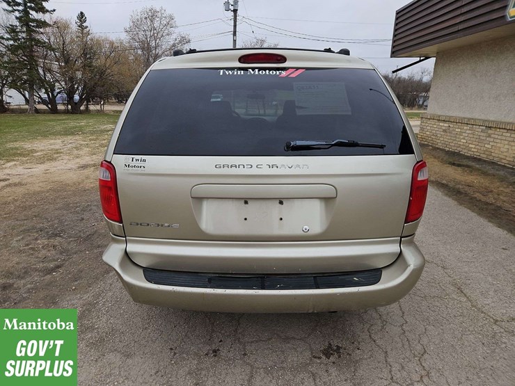 dodge-grand-caravan-image-8
