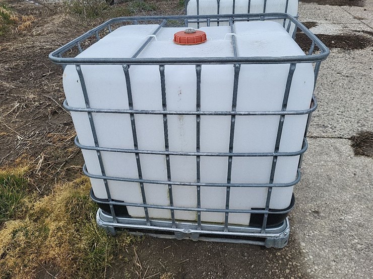 tote-w/valve---tag-#1244-image-5