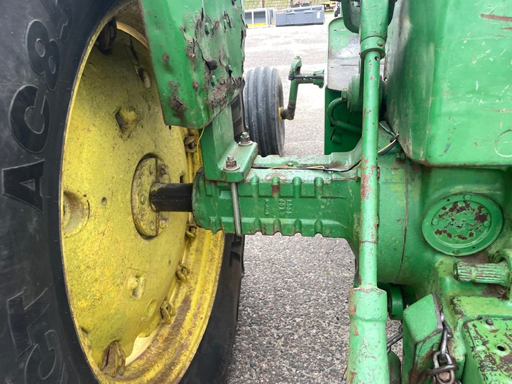 1968-john-deere-3020-image-10