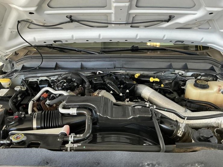 2016-ford-f350-image-12
