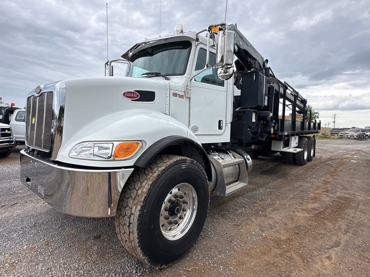 2020-peterbilt-348-image-13