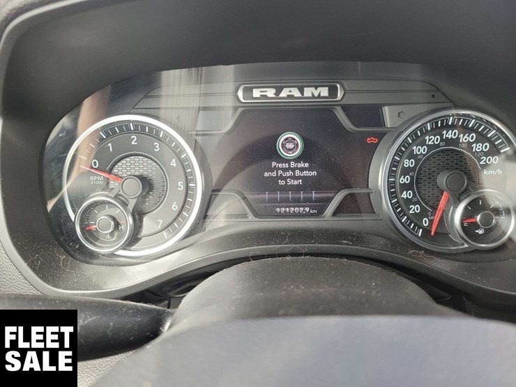 2022-dodge-1500-image-16