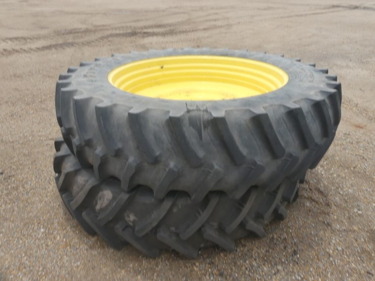 john-deere-8r-310-image-16