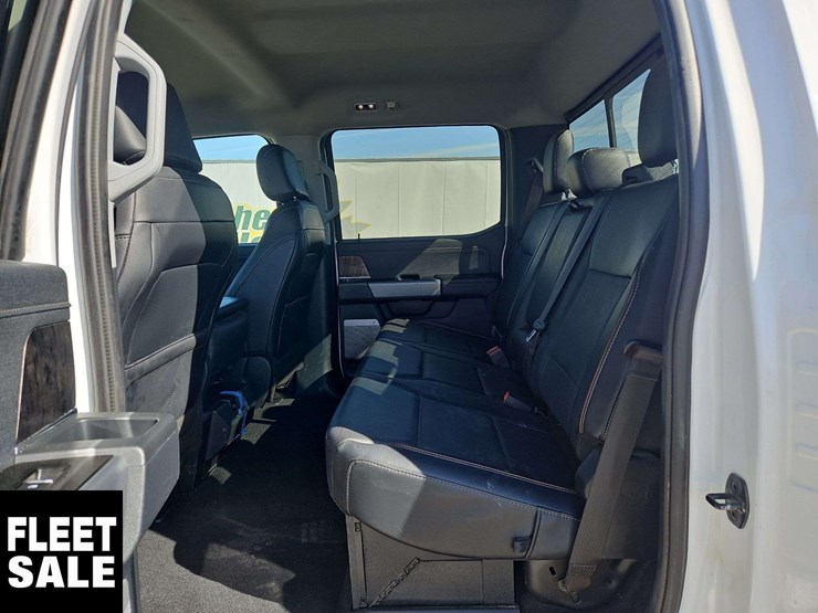 2023-ford-f250-image-25