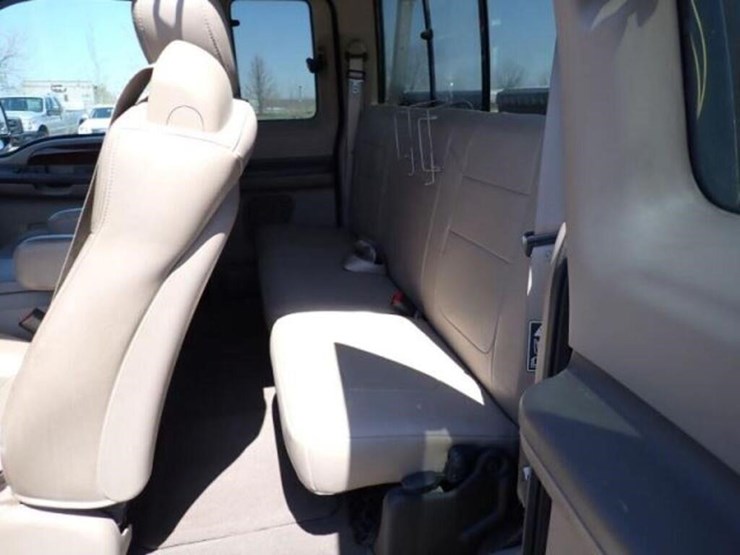 2002-ford-f350-image-18