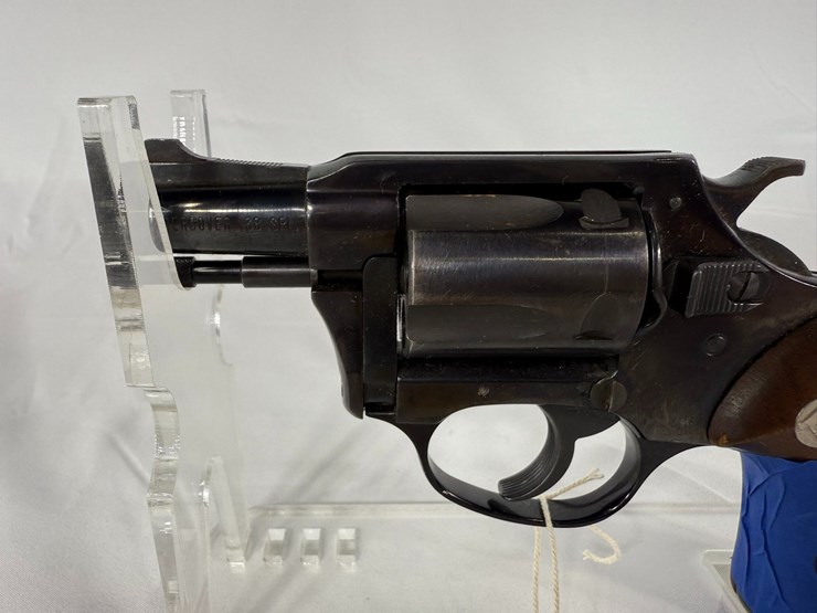 #67-•-charter-arms-undercover-38-special-revolver-337494-image-5