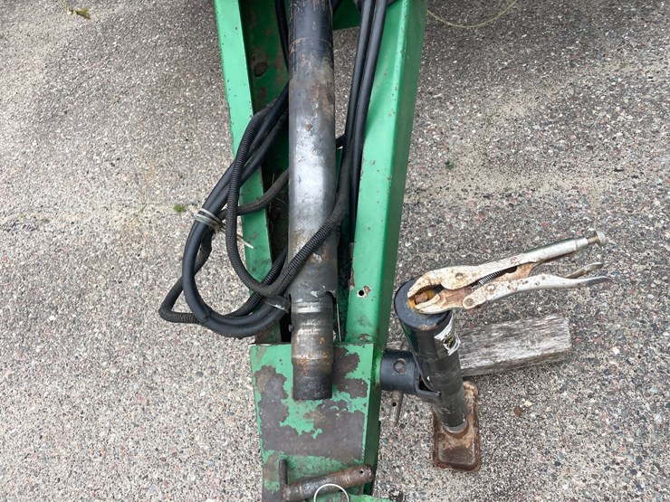 john-deere-535-image-15