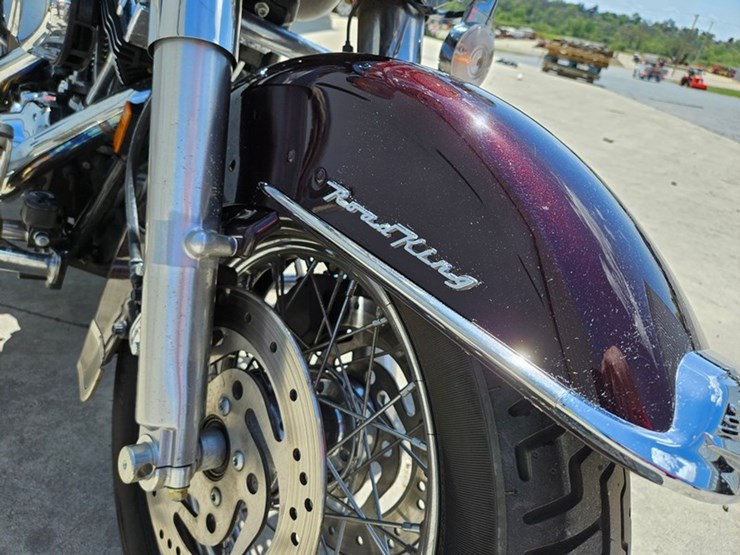 #6179-•-2006-harley-davidson-road-king-motorcycle-image-11