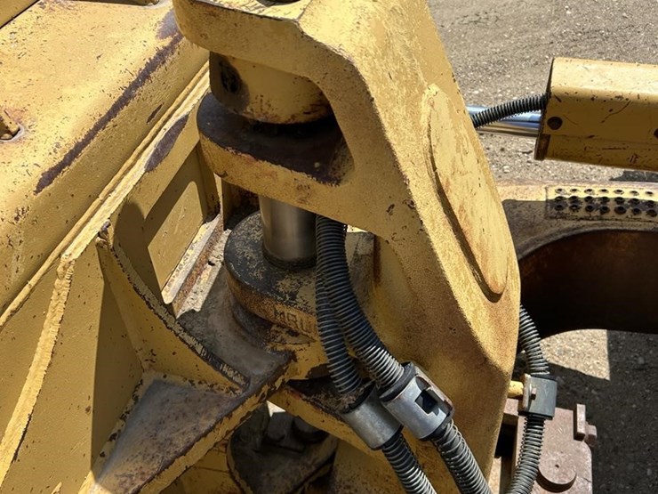 1998-caterpillar-d6m-lgp-image-23