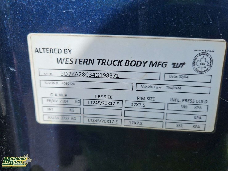 2004-dodge-ram-2500-image-15