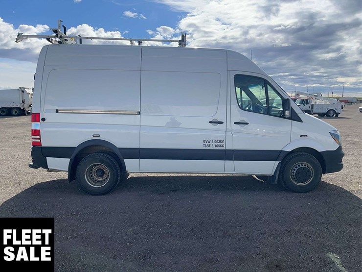 2017-mercedes-benz-sprinter-3500-xd-image-6