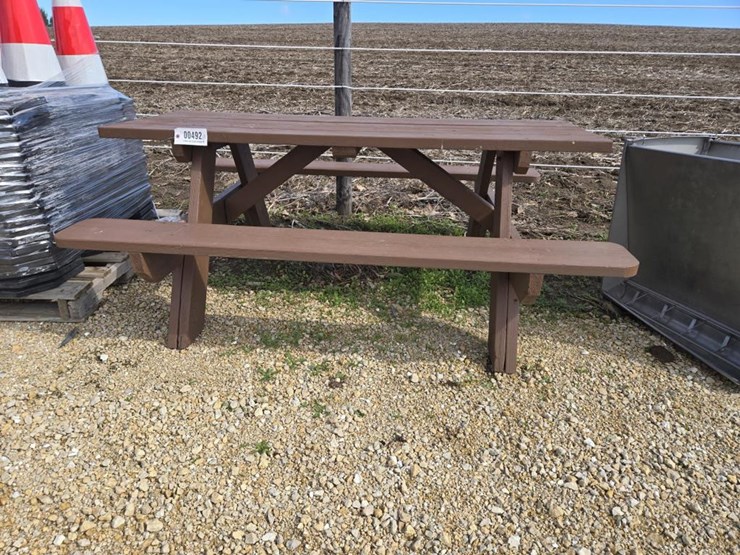 #492-•-6'-picnic-table-image-2