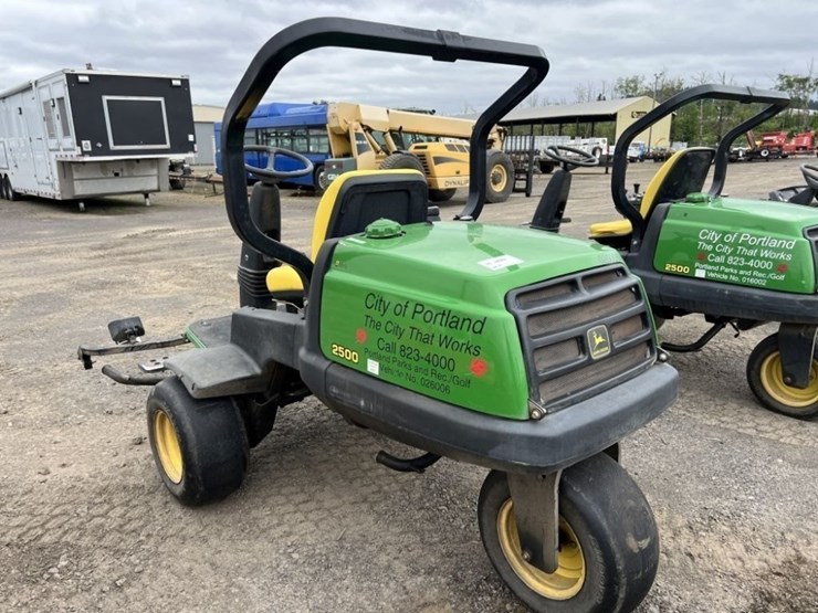 2002-john-deere-2500-image-5