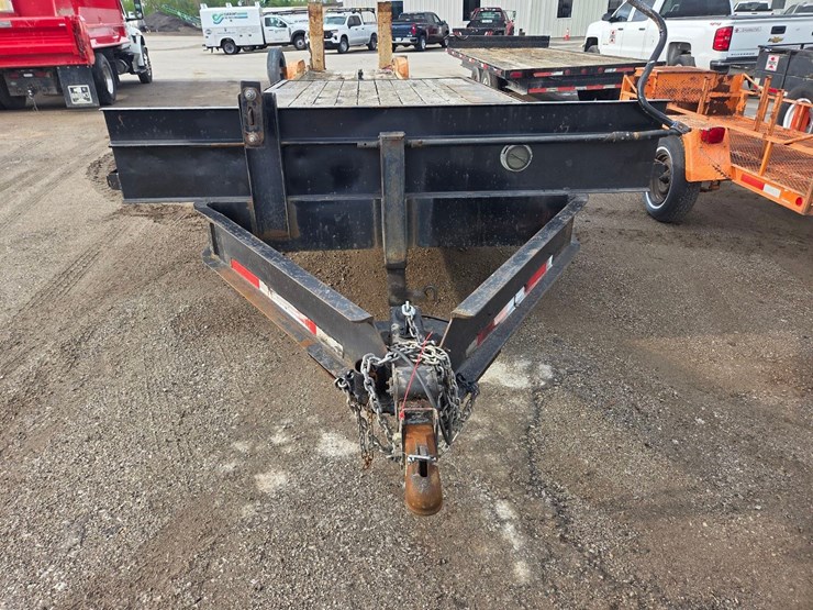 1999-18'x102"-flatbed-trailer-image-3