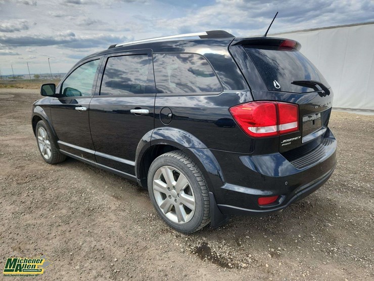 2014-dodge-journey-image-3