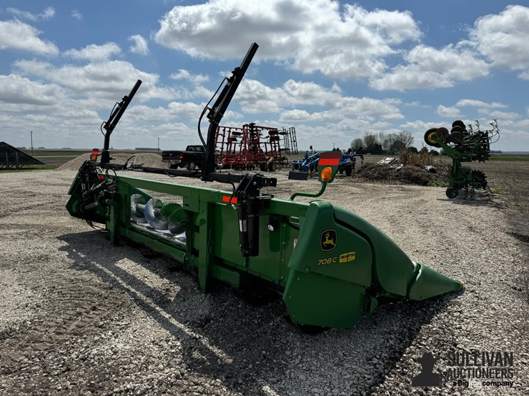 2020-john-deere-708c-image-5