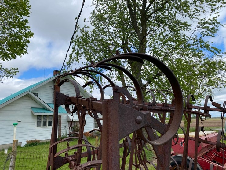 ih-16'-spring-tooth-drag-image-16