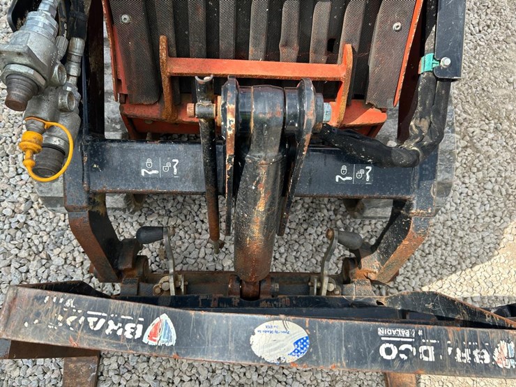 2019-ditch-witch-sk1050-image-14