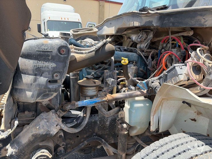 2007-international-durastar-4300-image-18