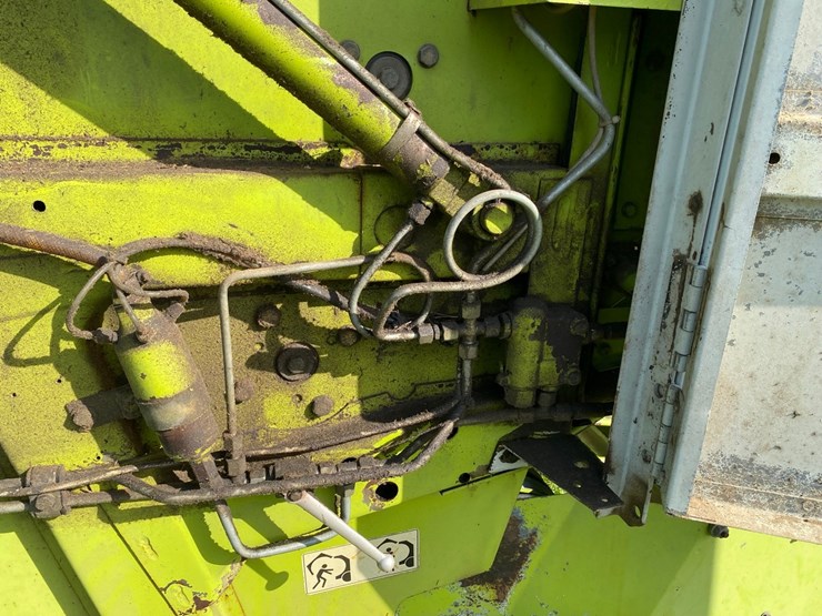 claas-rollant-66-image-29