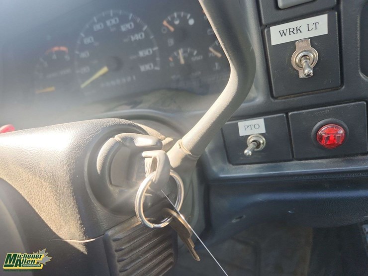 1996-gmc-sierra-3500-image-19