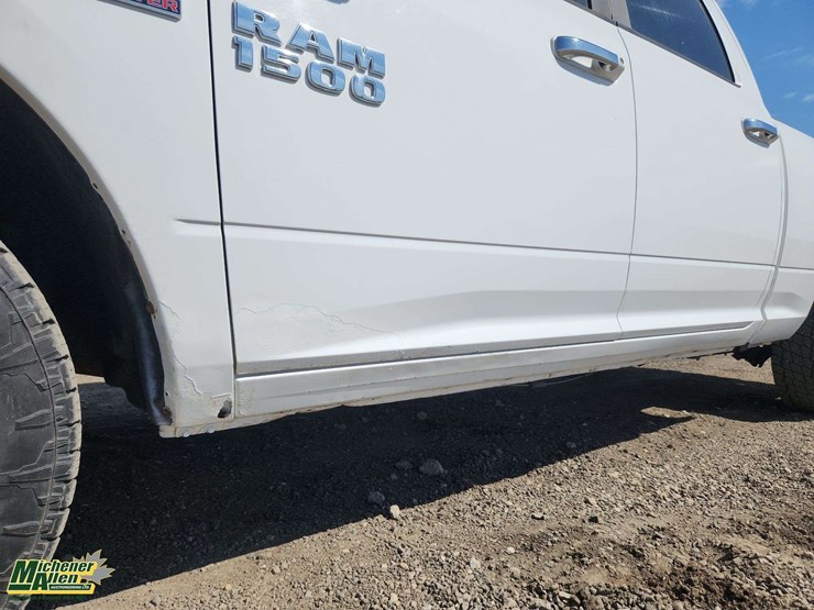 2014-dodge-1500-image-50