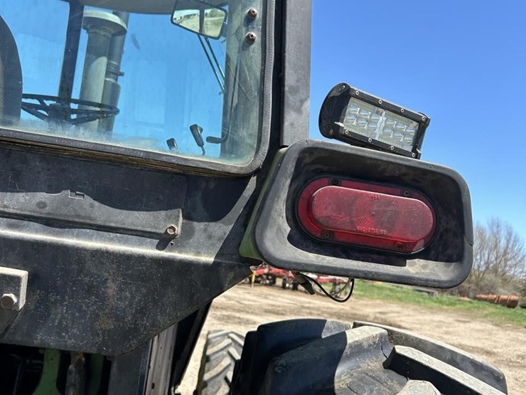 1990-john-deere-4755-image-28