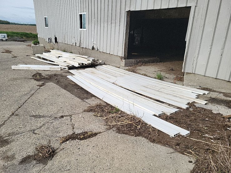 pvc-white-fence-w/post-image-1