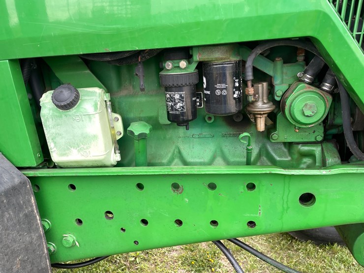 john-deere-7600-image-22