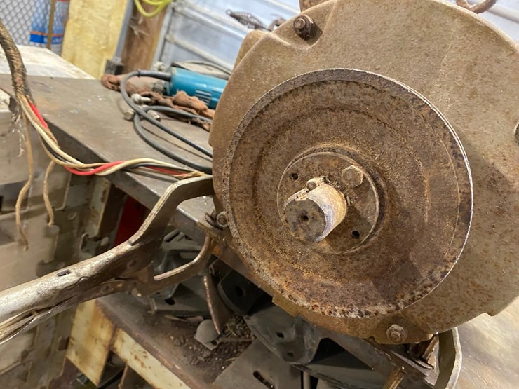 5-hp-electric-motor-image-4