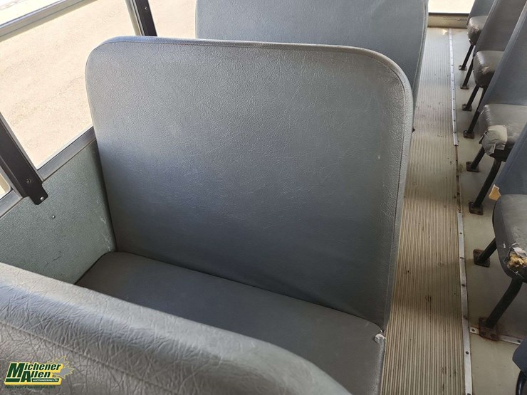2011-ic-bus-ce-image-28