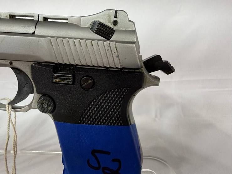 #52-•-phoenix-arms-hp25a-25acp-pistol-4280191-image-5