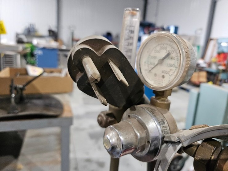 #6191-•-miller-millermatic-200-welder-image-16