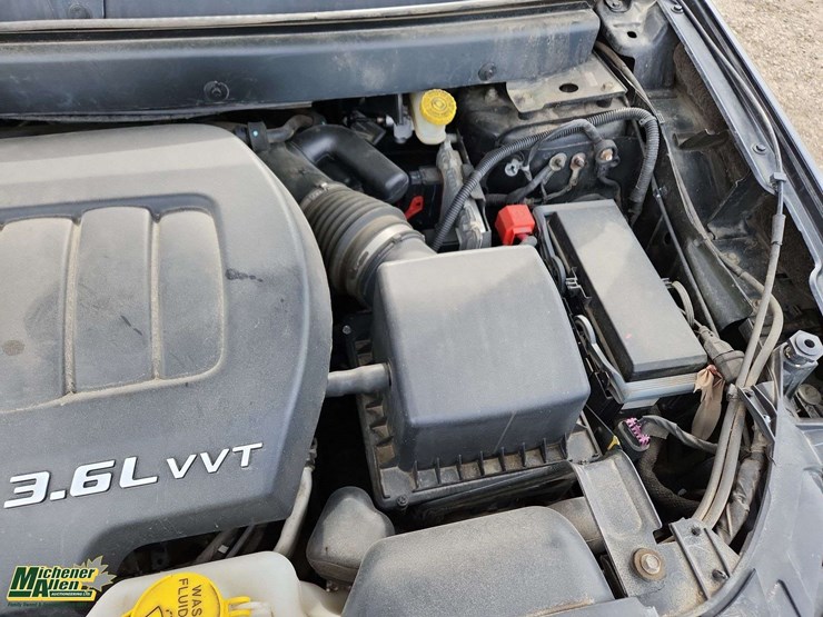 2011-dodge-journey-image-28