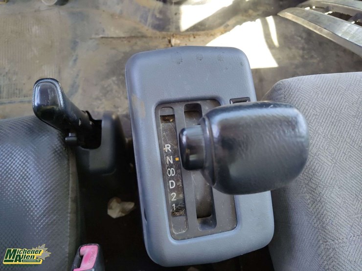 2007-hino-308-image-9