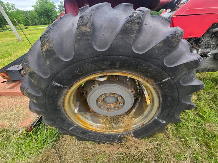 massey-ferguson-175-image-39