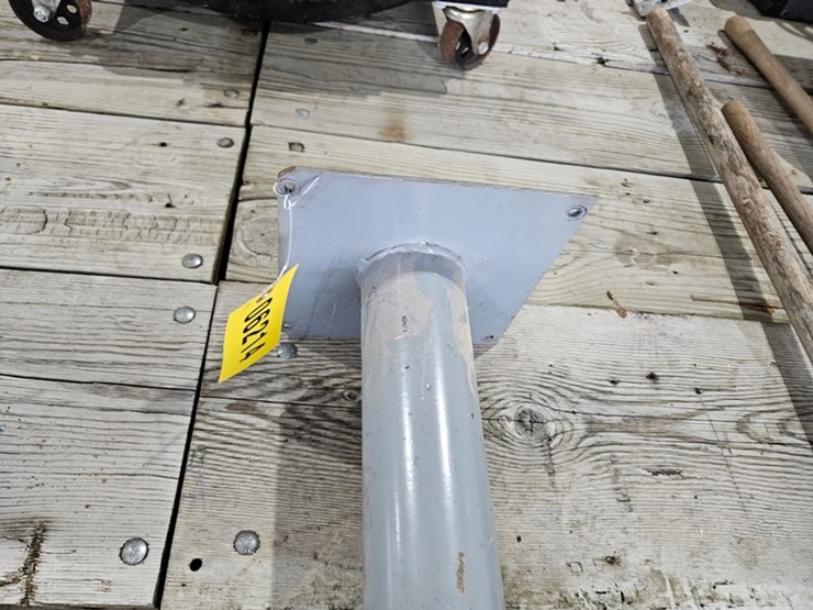 #6214-•-metal-shop-stand-image-6
