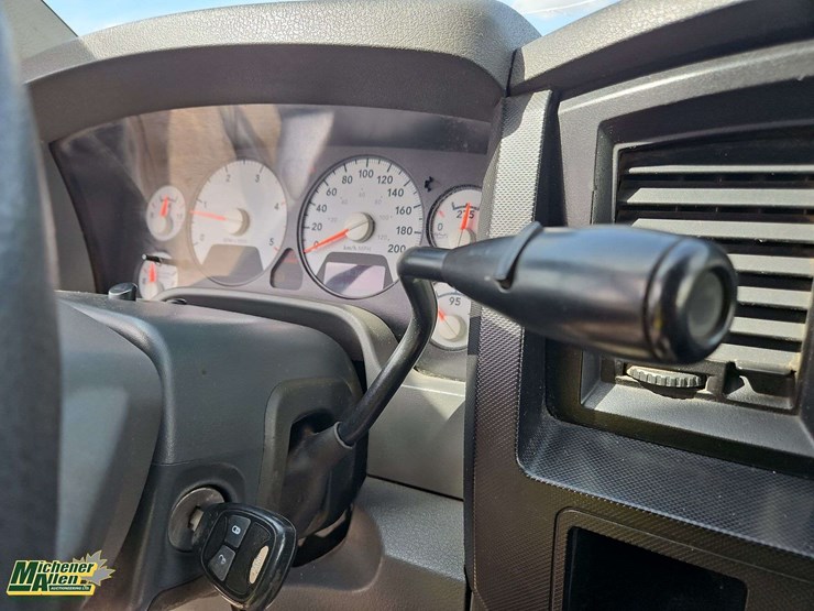 2008-dodge-ram-2500-image-21