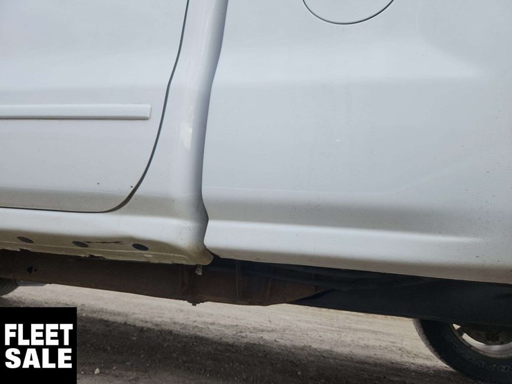 2015-chevrolet-silverado-1500-image-39