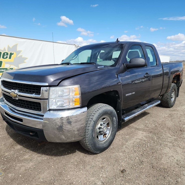 2010 CHEVROLET SILVERADO 2500HD LS