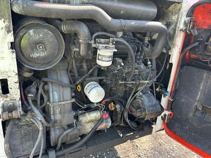 bobcat-t320-image-16