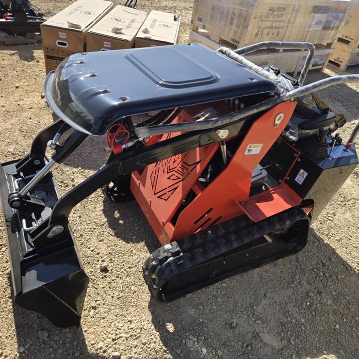 #664 • NEW SDLANCH SSL580 MINI TRACK SKID STEER- RIDE ON