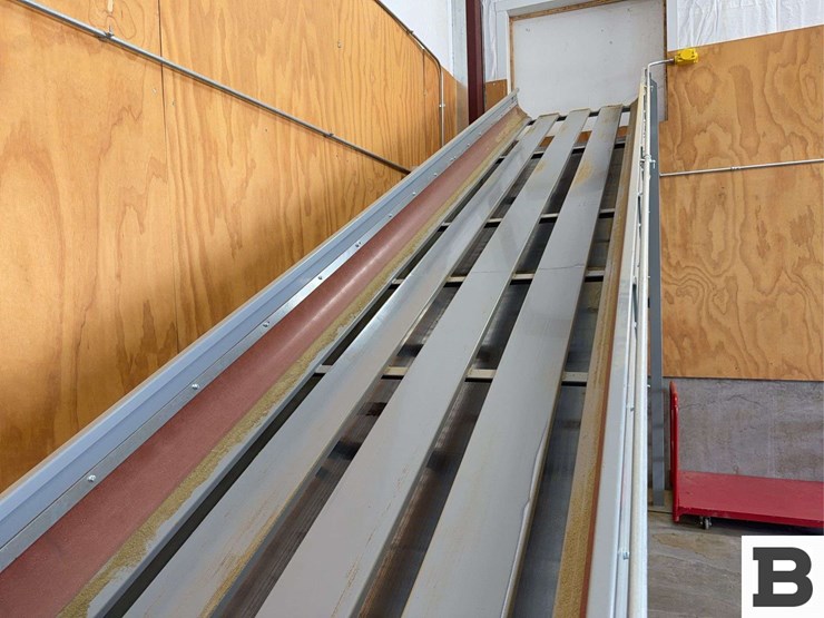 incline-trash-conveyor-image-9