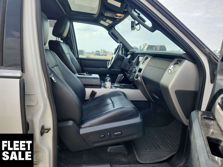 2015-ford-expedition-image-19
