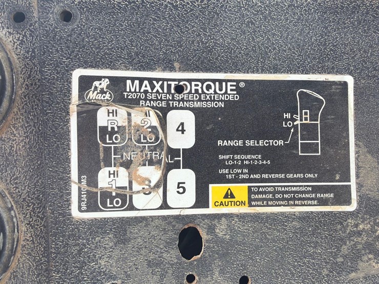 mack-cement-truck-image-38