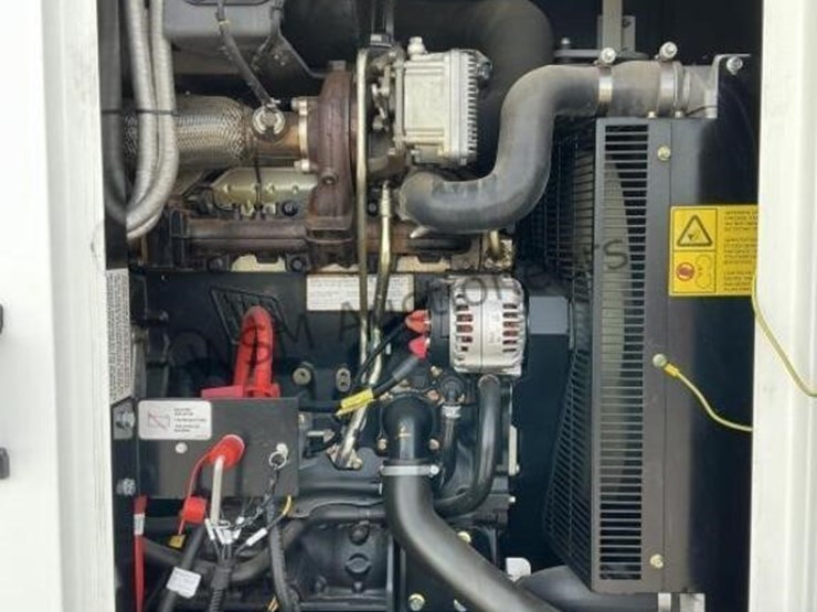2020-jcb-g70rs-towable-generator-image-11
