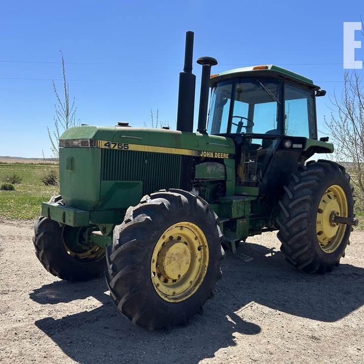 1990 JOHN DEERE 4755